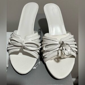 Balenciaga Women's White Sandals with Bow Detail - Made in Italy